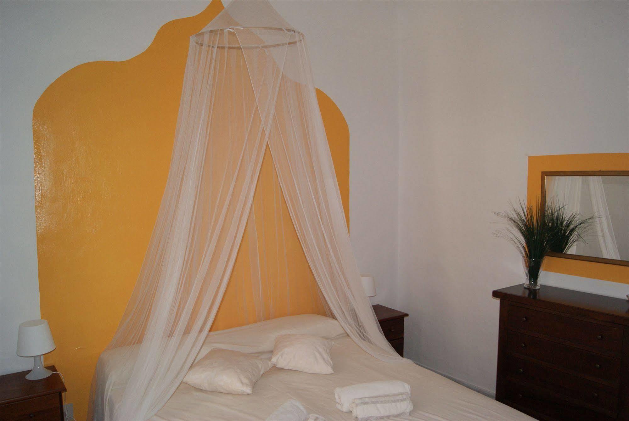 Beeclaire Apartment