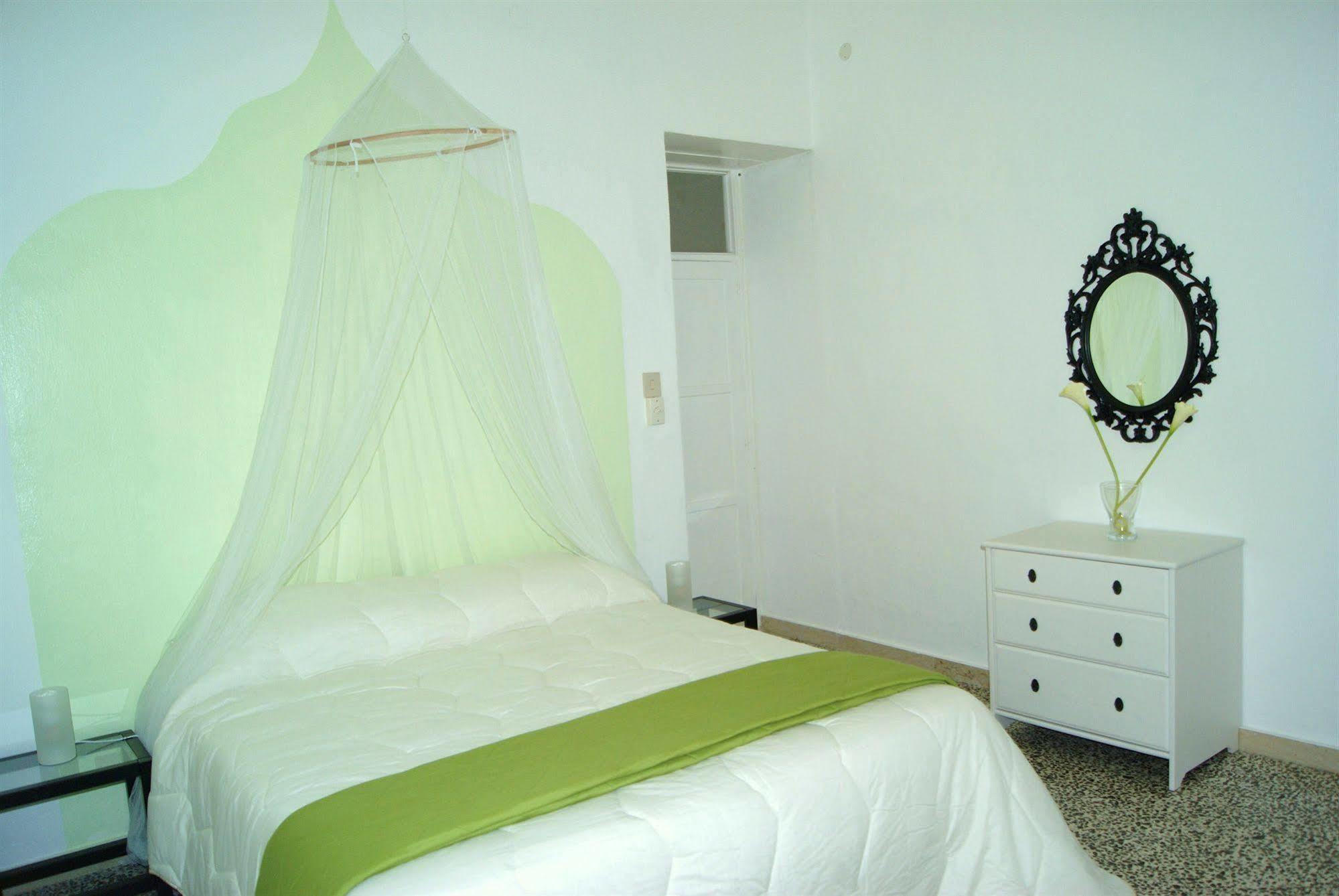 Beeclaire Apartment